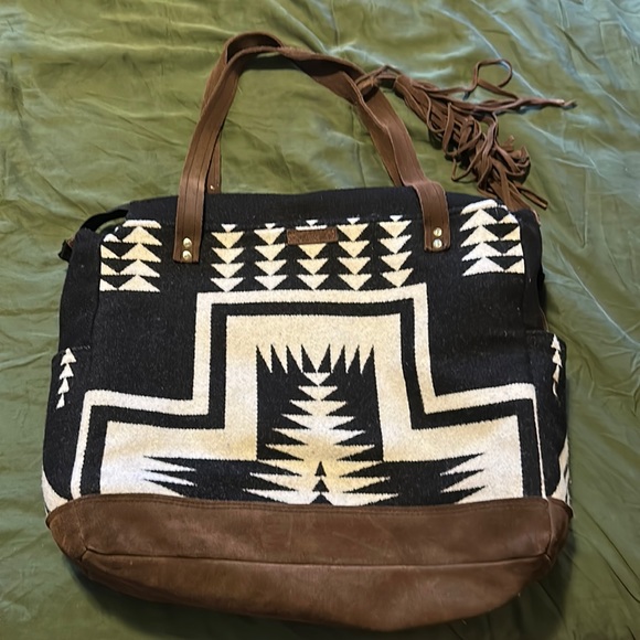 MERCY GREY DESIGN CO Handmade Pendleton Wool Bag - Picture 1 of 5